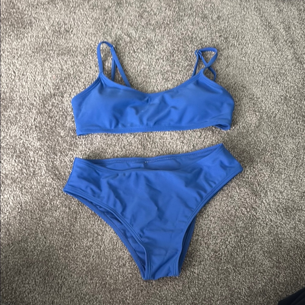Kids SHEIN bathing suit set.